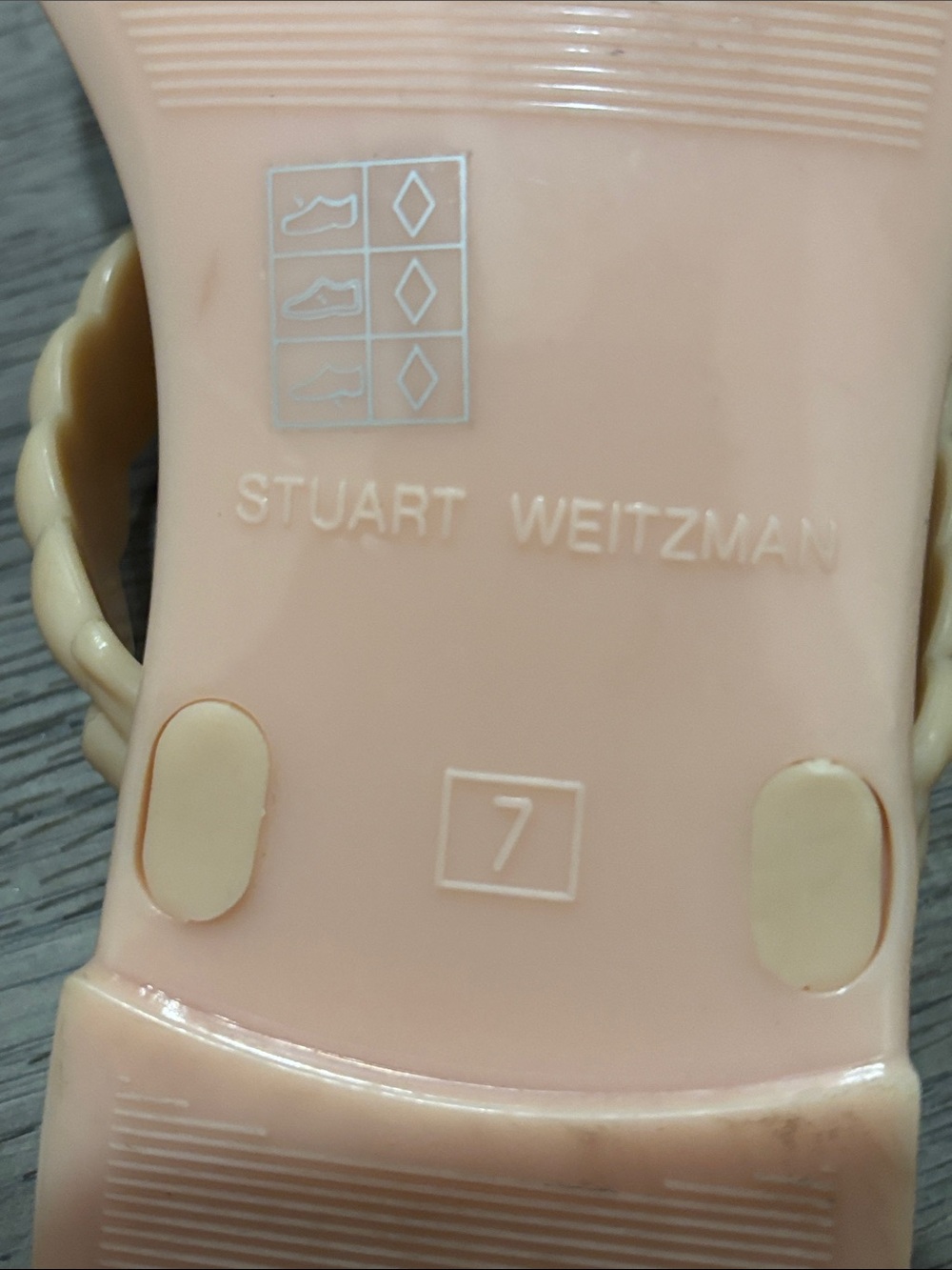 Stuart Weitzman Braidis Sawyer Jelly-Strap Slide Sandals in Peach 7 - Picture 7 of 7